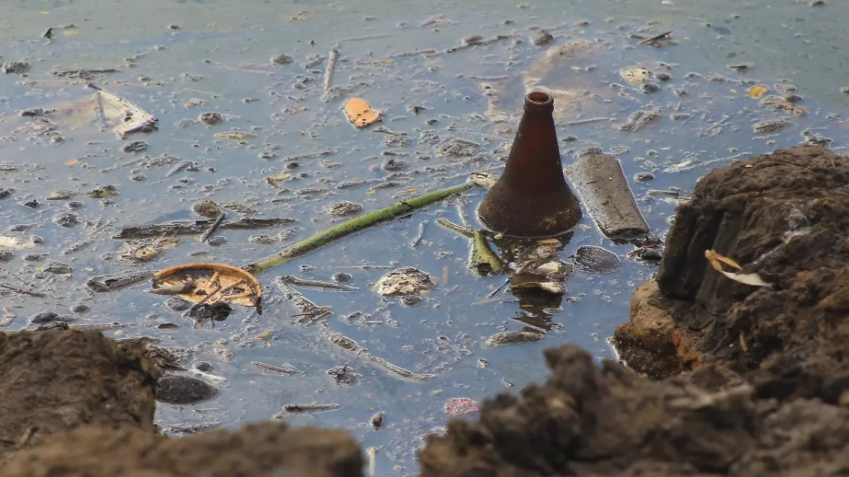 contaminación en laguna de las ilusiones